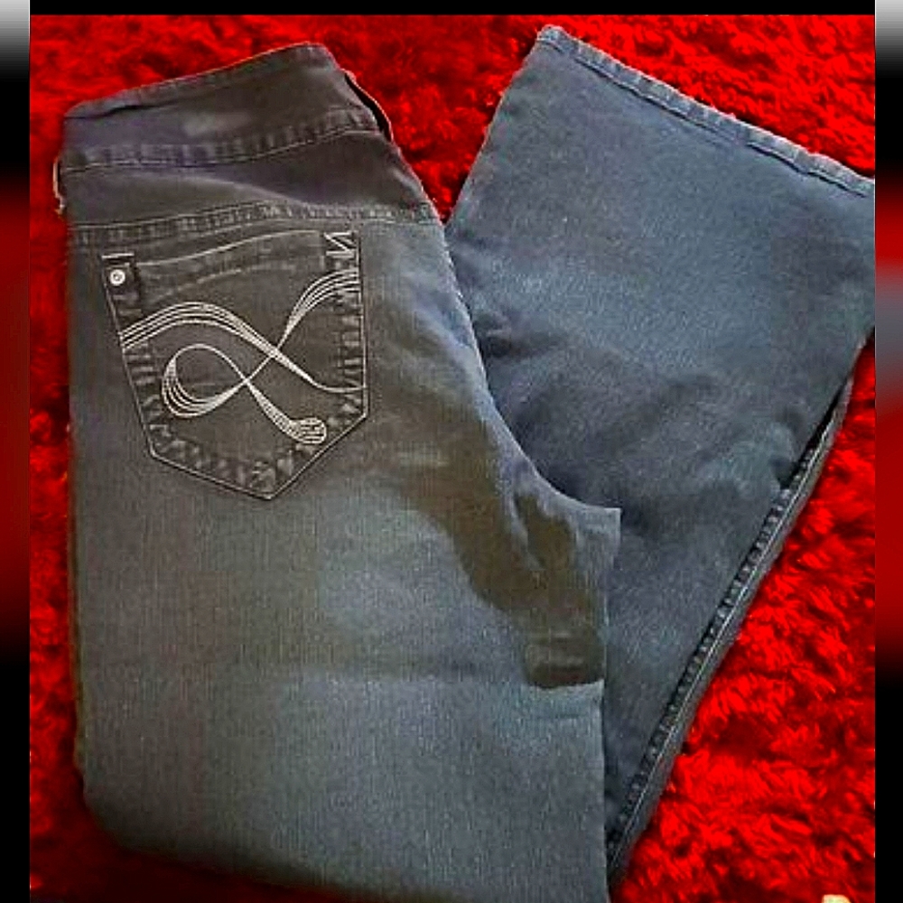 Plus size black bell bottom style jean